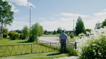 Задник к фильму "En gång skall du vara en av dem som levat för längesen" #1632370