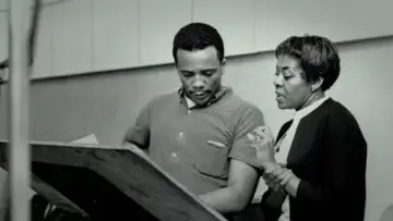 Задник к фильму "Quincy Jones, Music Man" #937581