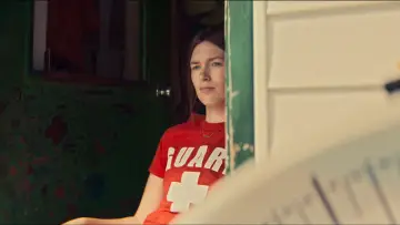 Задник к фильму "Guard" #1527054