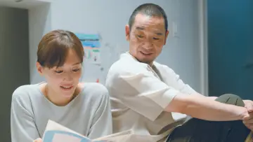 Задник к фильму "箱の中の羊" #783534