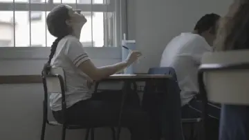 Задник к фильму "Terceirão - Um Ano, Quatro Vidas" #1184245