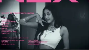 Задник к фильму "TWICE: Up Next - Lollapalooza Chicago 2025" #1798151