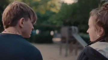 Задник к фильму "Gestern war noch Sommer" #822047