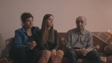 Задник к фильму "Something Familiar" #810355