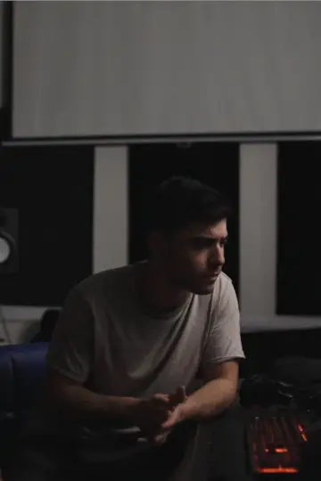Постер к фильму "TRAINTRACKS" #1760258