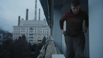 Задник к фильму "Останній Прометей Донбасу" #693311