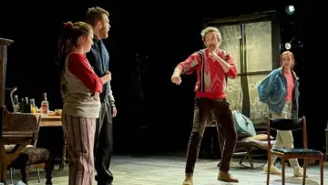 Задник к фильму "National Theatre Live: The Brightening Air" #1184228