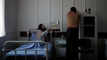 Задник к фильму "Parçalı Yıllar" #688722