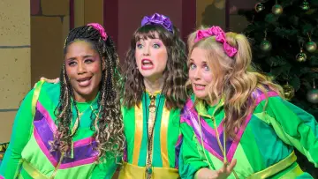 Задник к фильму "CBeebies Panto: Cinderella" #866045