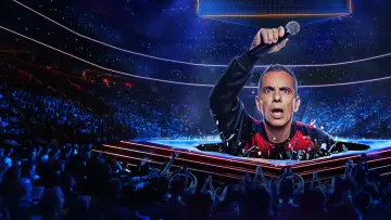 Задник к фильму "Sebastian Maniscalco: It Ain