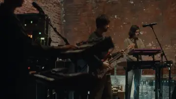 Задник к фильму "Tame Impala: Sound Check at Cherry Lane Theatre" #1836116
