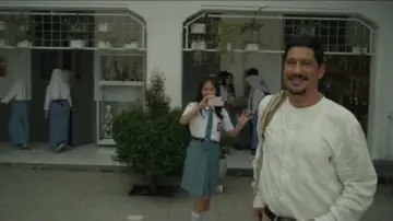 Задник к фильму "Belum Ada Judul" #866212