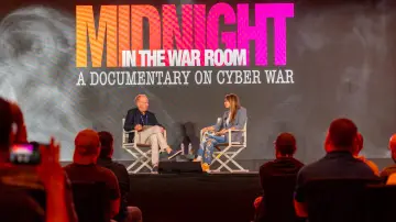 Задник к фильму "Midnight in the War Room" #1175084
