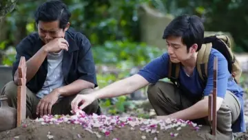 Задник к фильму "Sebelum Dijemput Nenek" #541024