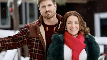 Задник к фильму "Snowbound for the Holidays" #1154694
