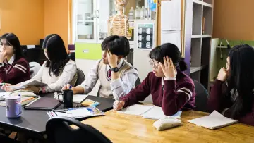 Задник к фильму "School for Defectors" #773443
