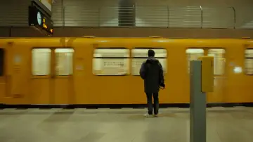Задник к фильму "Jetzt. Wohin. - Meine Reise mit Robert Habeck" #690538