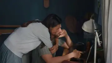 Задник к фильму "Keluarga Suami Adalah Hama" #818949