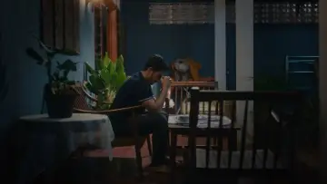 Задник к фильму "Keluarga Suami Adalah Hama" #818970