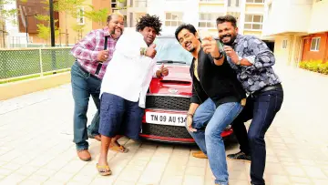 Задник к фильму "ரௌடி & கோ" #971773