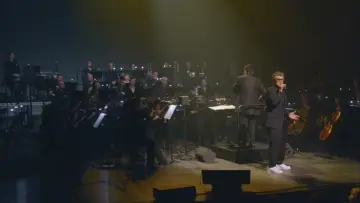 Задник к фильму "Marc Lavoine, le concert pop-symphonique à la Seine Musicale" #1527321