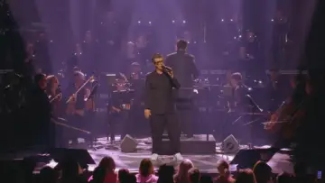 Задник к фильму "Marc Lavoine, le concert pop-symphonique à la Seine Musicale" #1527322