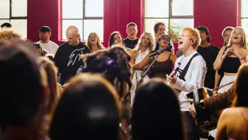 Задник к фильму "Ed Sheeran: Amazon Music Songline" #790252