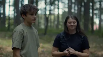 Задник к фильму "Stonegate" #975817