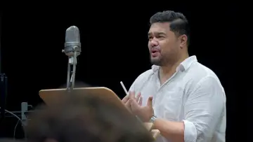 Задник к фильму "Tenor: My Name Is Pati" #1171737