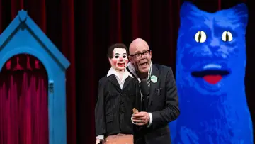 Задник к фильму "Harry Hill: New Bits & Greatest Hits" #821189