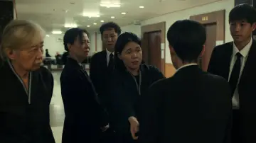 Задник к фильму "애도의 애도를 위하여" #919394