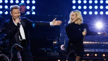 Задник к фильму "Ronan Keating & Friends: A New Year’s Eve Party" #543844