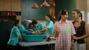 Задник к фильму "Agensi Rumah Tangga" #1210834