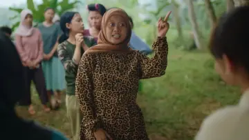 Задник к фильму "Agensi Rumah Tangga" #1649397