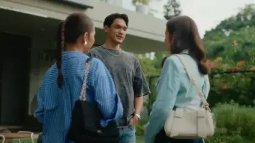 Задник к фильму "Agensi Rumah Tangga" #1649406