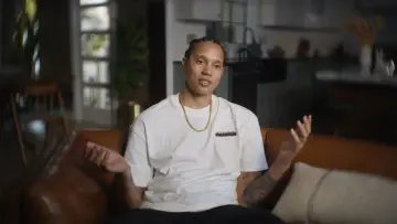 Задник к фильму "The Brittney Griner Story" #542048