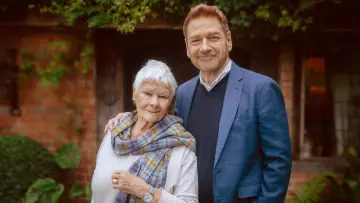 Задник к фильму "Tea with Judi Dench" #975689
