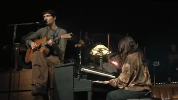 Задник к фильму "Brent Forever: Live From Brooklyn Paramount" #1641673