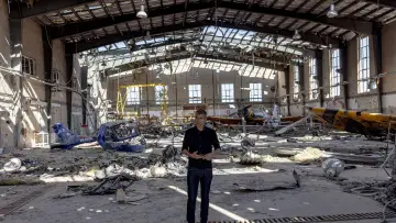 Задник к фильму "Strike on Iran: The Nuclear Question" #862688