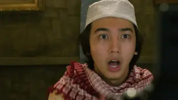 Задник к фильму "Semua Akan Baik-Baik Saja" #818181