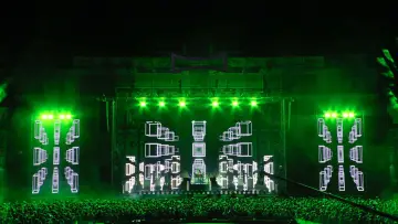Задник к фильму "Jean-Michel Jarre - Live in Sevilla" #932289