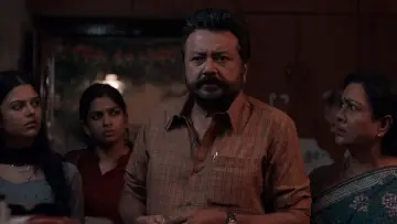 Задник к фильму "பரிமளா & கோ" #1156145