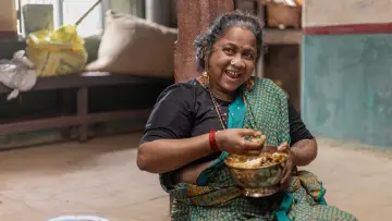 Задник к фильму "தாய் கிழவி" #536749