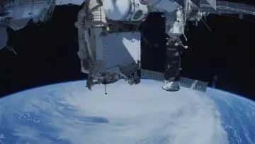 Задник к фильму "2025: The Year from Space" #541262