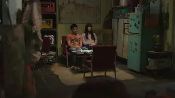 Задник к фильму "Ayah, Ini Arahnya Ke Mana, Ya?" #775668