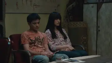Задник к фильму "Ayah, Ini Arahnya Ke Mana, Ya?" #796705