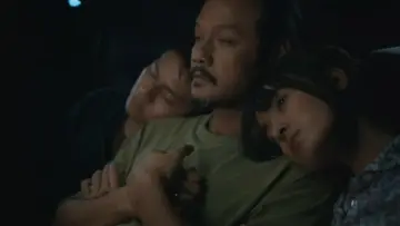 Задник к фильму "Ayah, Ini Arahnya Ke Mana, Ya?" #796717