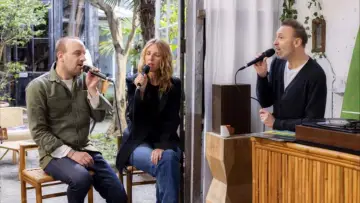 Задник к фильму "Une journée avec Balavoine" #733401