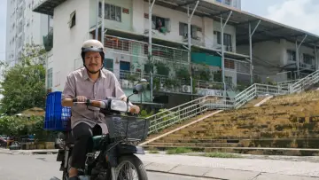 Задник к фильму "Nhà Ba Tôi Một Phòng" #538702