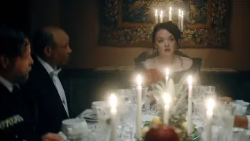 Задник к фильму "Plucked" #1767581
